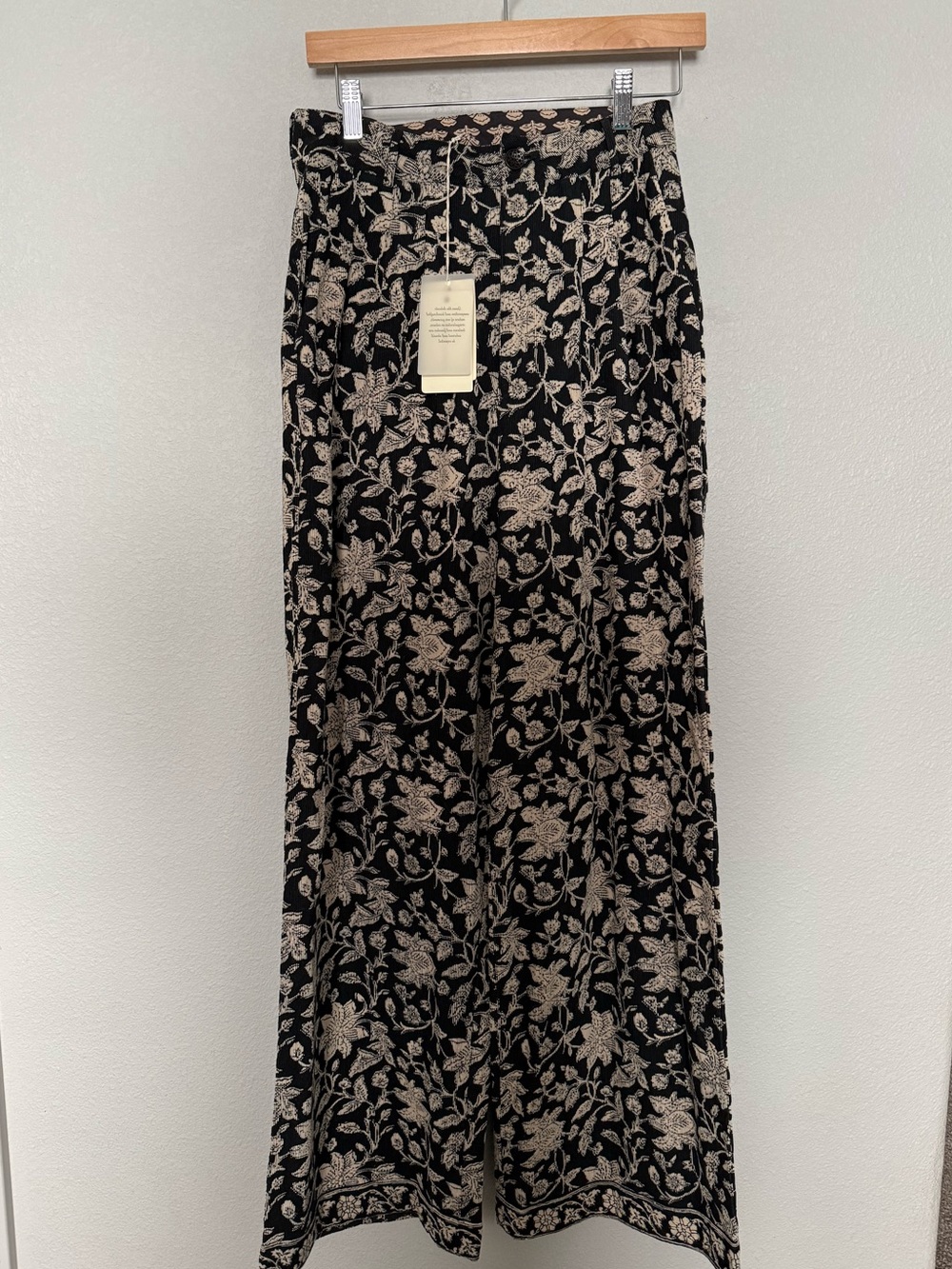 Maison Hotel Pant (thin corduroy)
